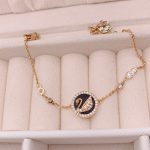 Lắc thiên nga màu gold