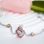 Lắc tay Swarovski Pop Swan hồng – Swarovski  Pop Swan Bracelet, Swan, Pink, Rhodium Plated